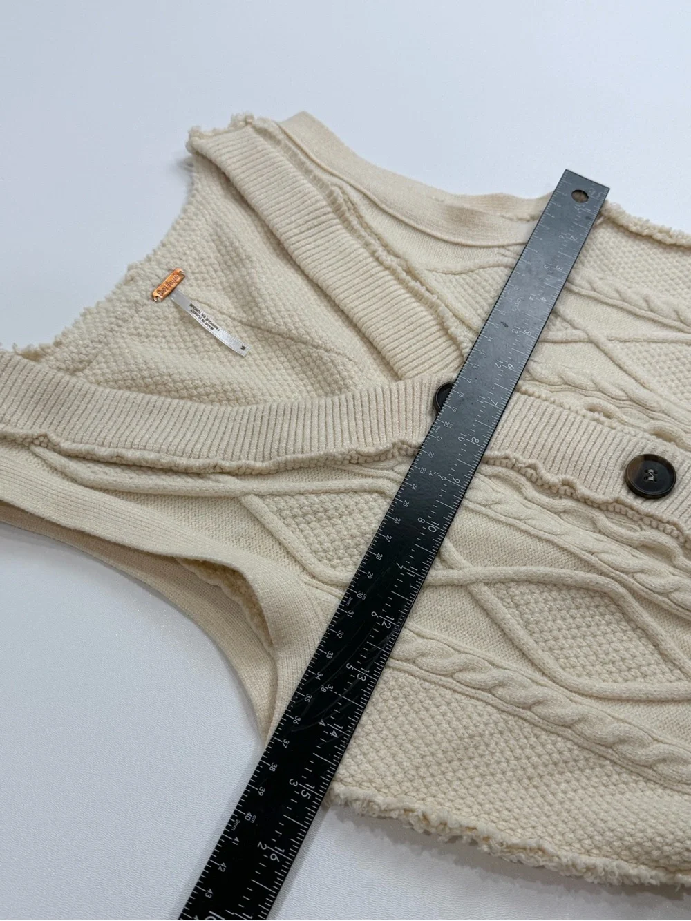 Free People Denson Cropped Sweater Vest M‎ Ivory Cable Knit Button Front